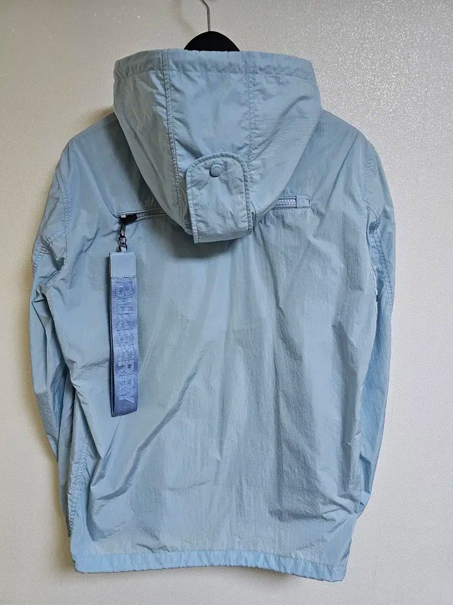 バーバリー ナイロン パッカブル フード ジャケット