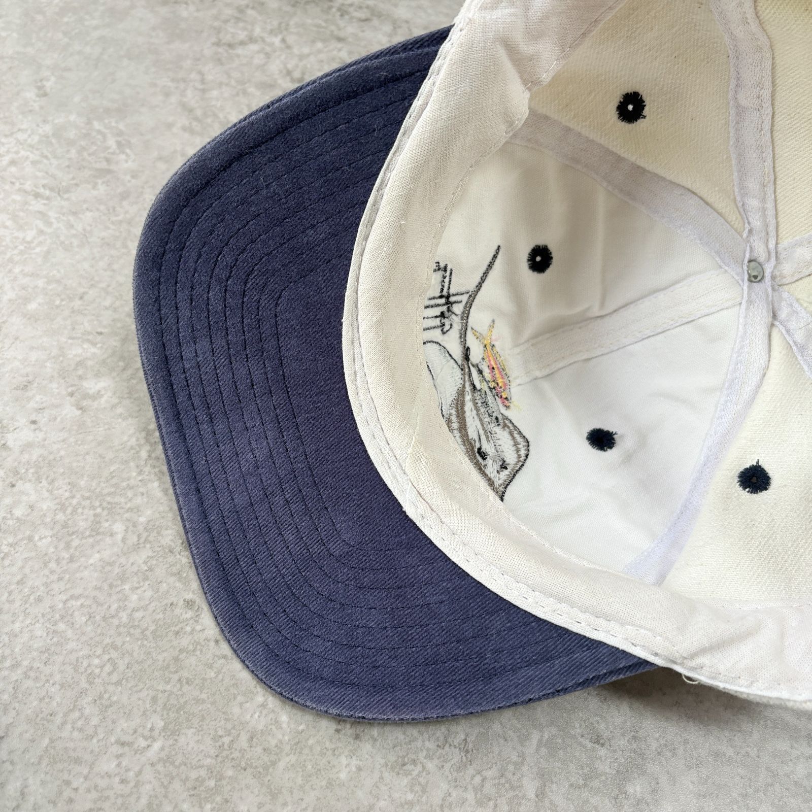 Guy Harvey 90s Fish Vintage Fishing Embroidered VINTAGE - Back