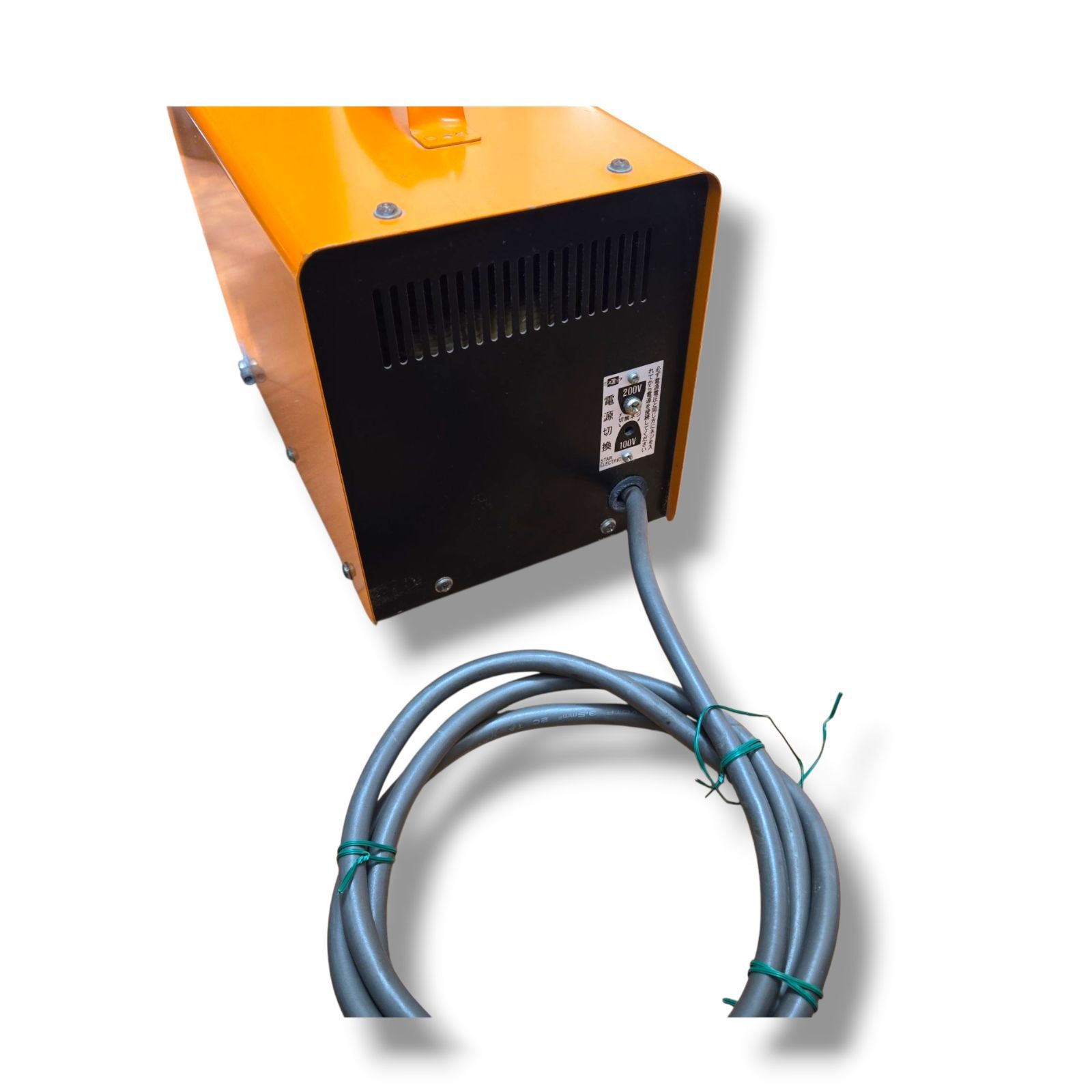 管理番号3112 SUZUKID 変圧器 トランスタープラアップ 昇圧 降圧兼用 STX 01