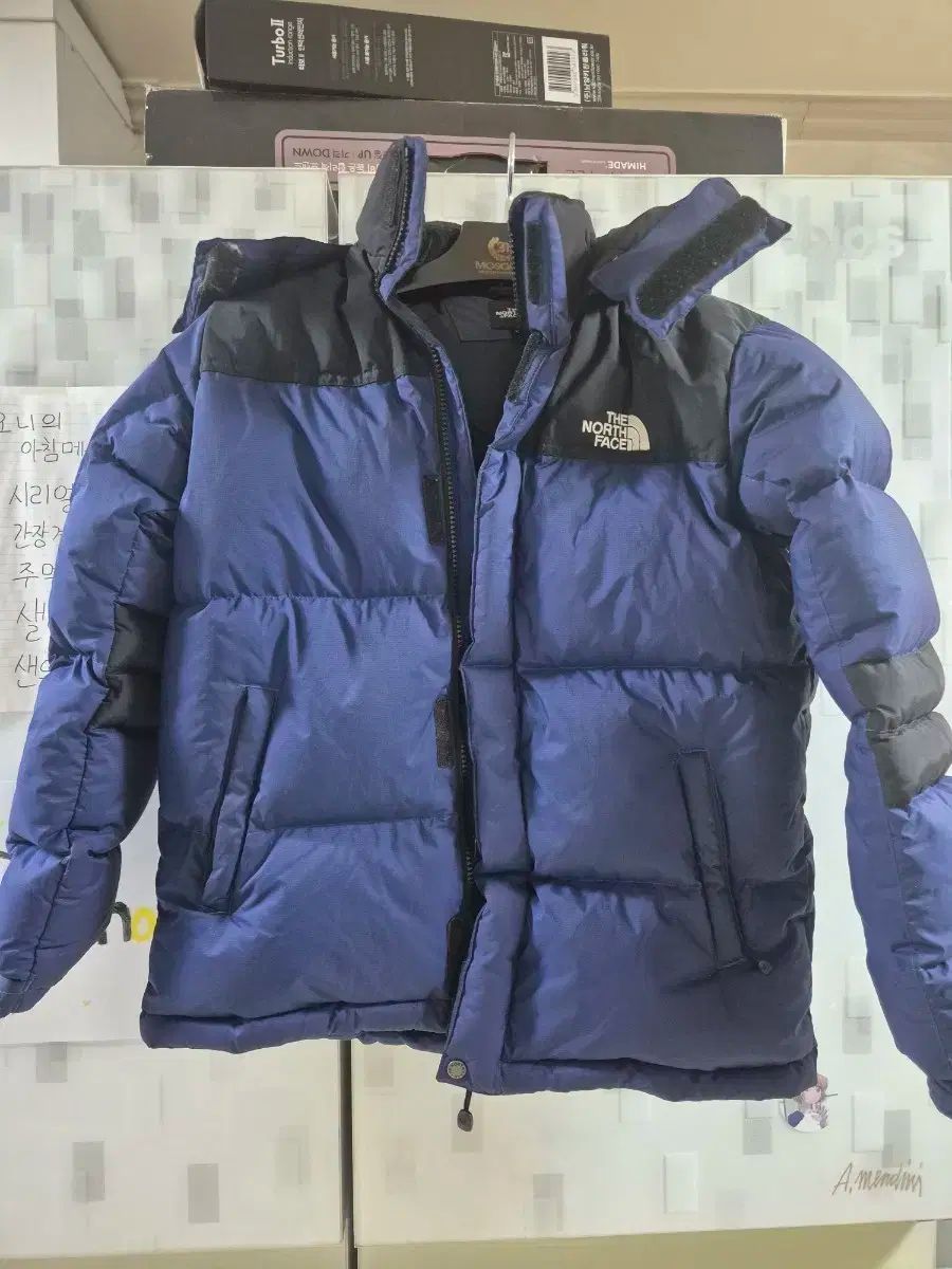 THE NORTH FACE ザノースフェイス キッズ ダウン ブルー ブラック 150