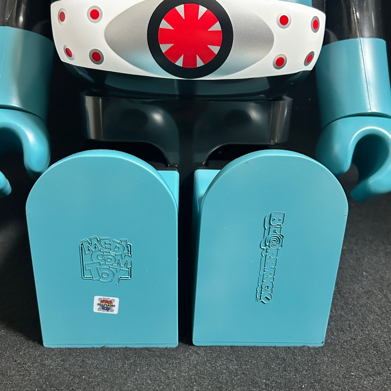 BE@RBRICK 仮面ライダー旧1号 1000％ ベアブリック フィギュア