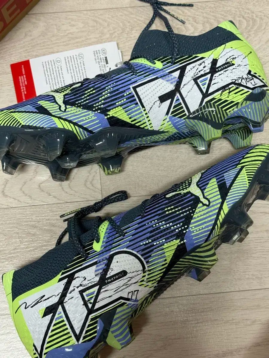 プーマ Future 7 FG AG 270 mm 水原三星キム ジヒョン サイン入り