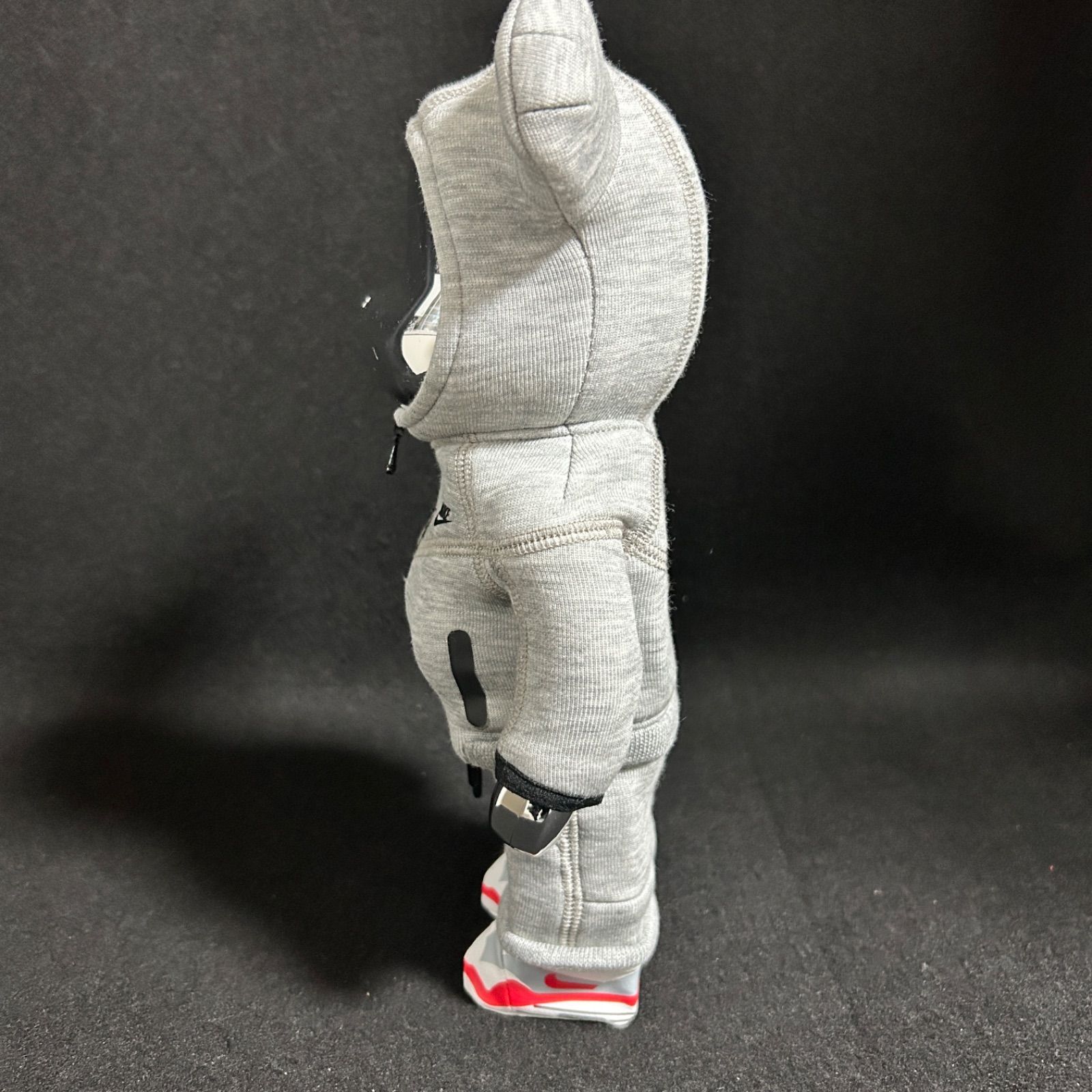 Bearbrick NIKE Tech Fleece N98 1000％ 400% ベアブリック ナイキ