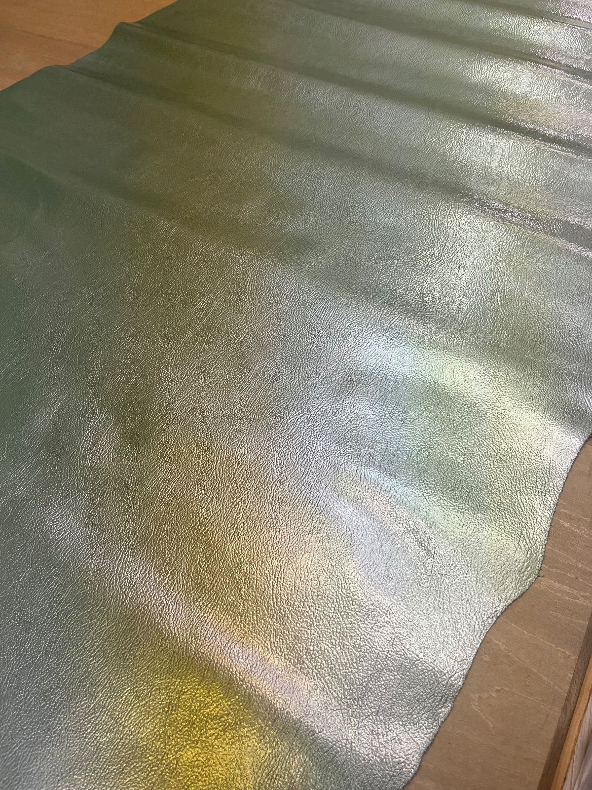 フロントエナメル 馬革