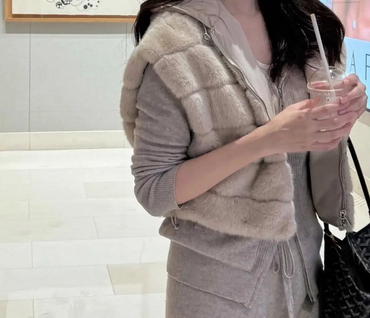 リバーシブル Ecco フェイクファー BEST ベスト