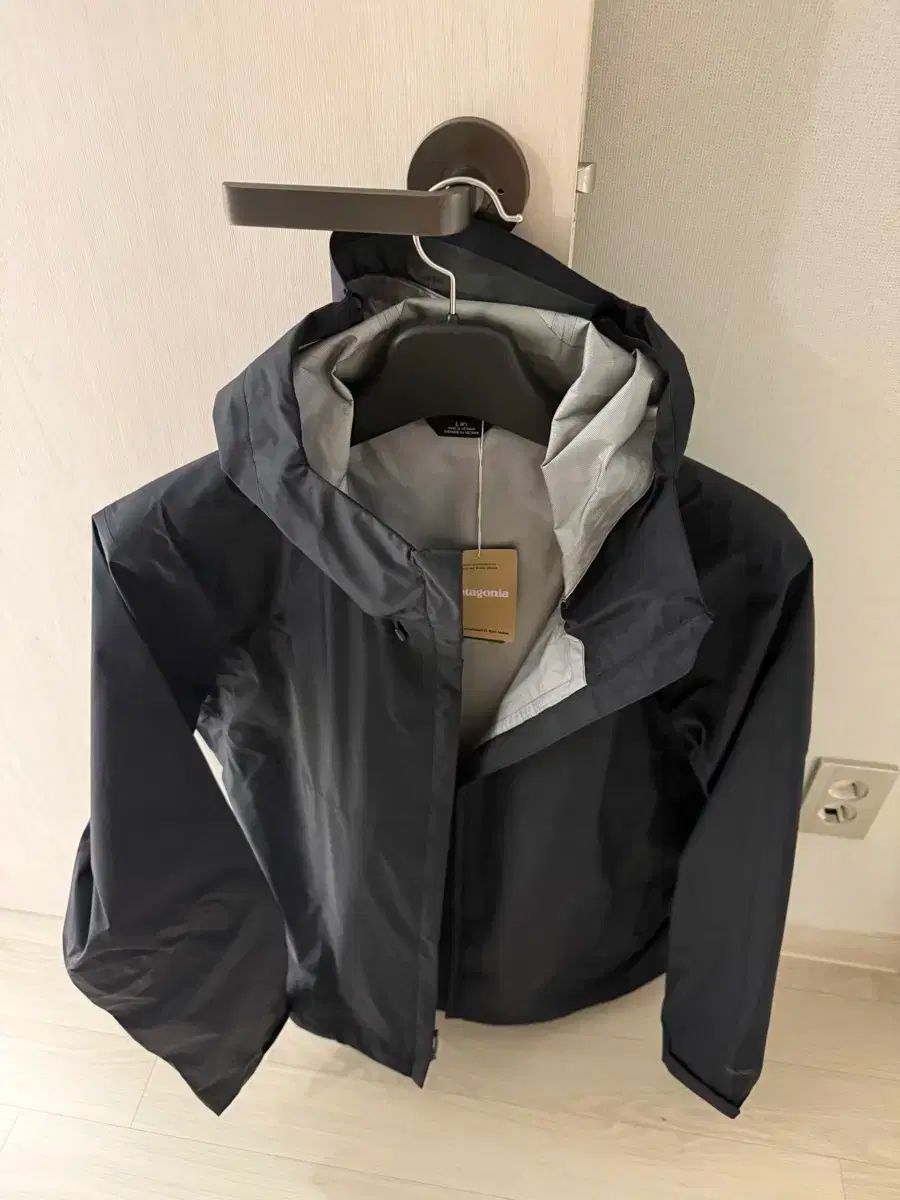 パタゴニア トゥーレン ゴーシェル 3L ジャケット L