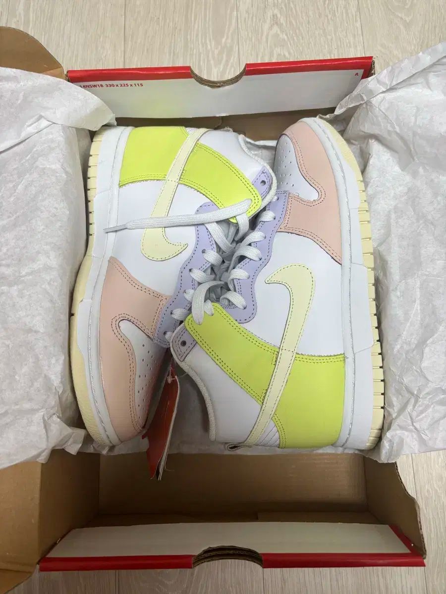 ナイキ ダンク ハイ マルチ レディース スニーカー