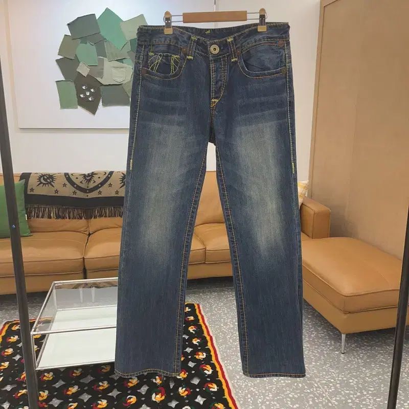 トゥルーレリジョン BILLY BIG T W30 USA 白ステッチ フレア トゥルー