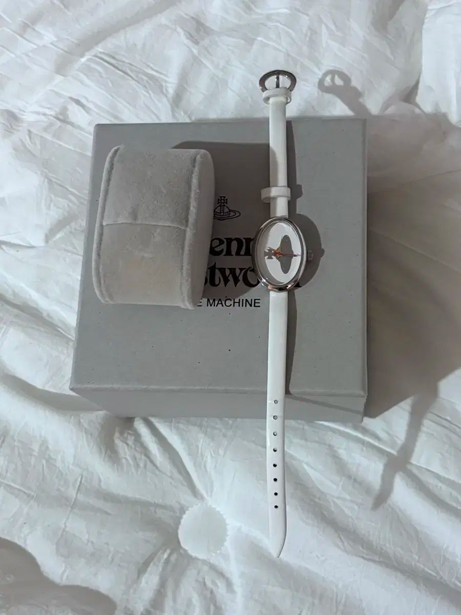 VIVIENNE WESTWOOD メダル Medal 時計