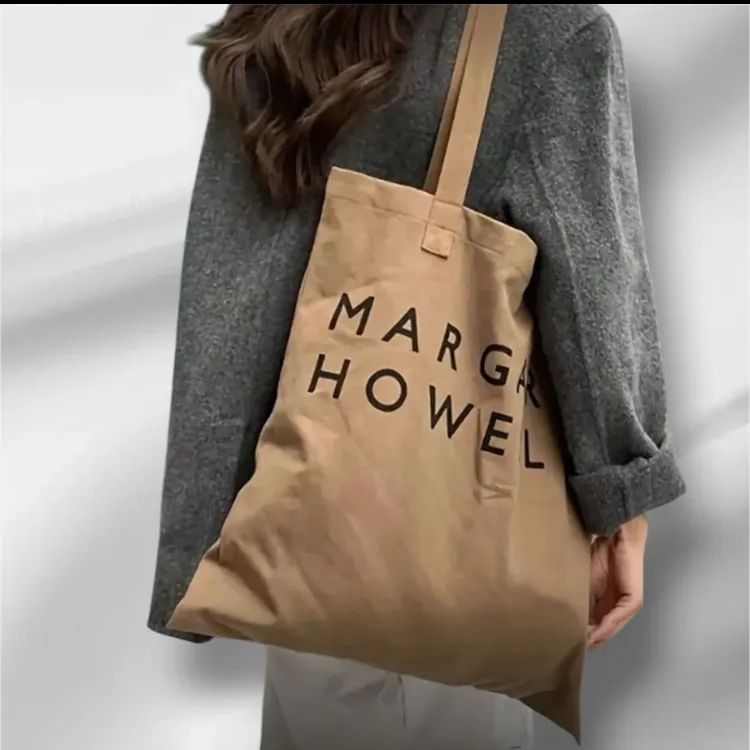 未使用級✨マーガレットハウエル トートバッグ ロゴ型押し レザー ブラック MARGARET HOWELL マーガレットハウエル トートバッグ ロゴ型押し