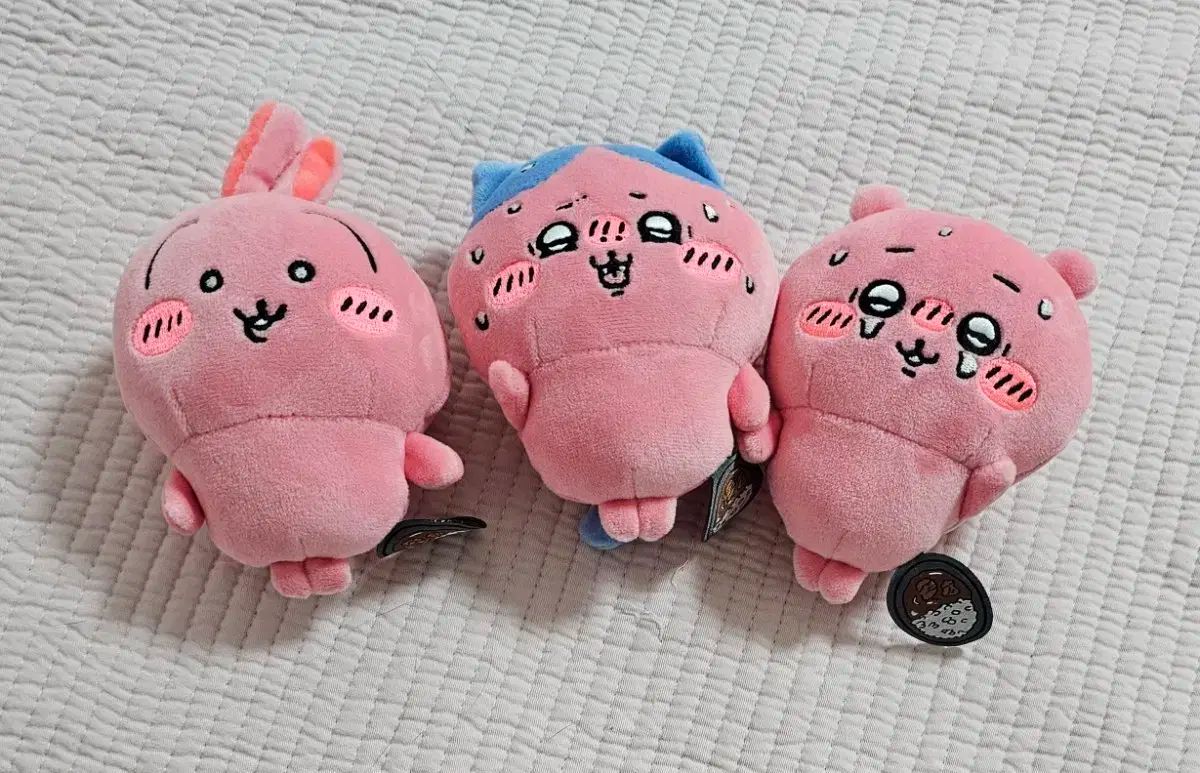 ちいかわ ハチワレ うさぎ 激辛カレー マスコット