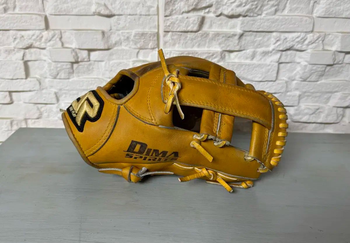 シューアプレイ デイマスピリット 日本産 内野 11.75インチ 野球 グローブ