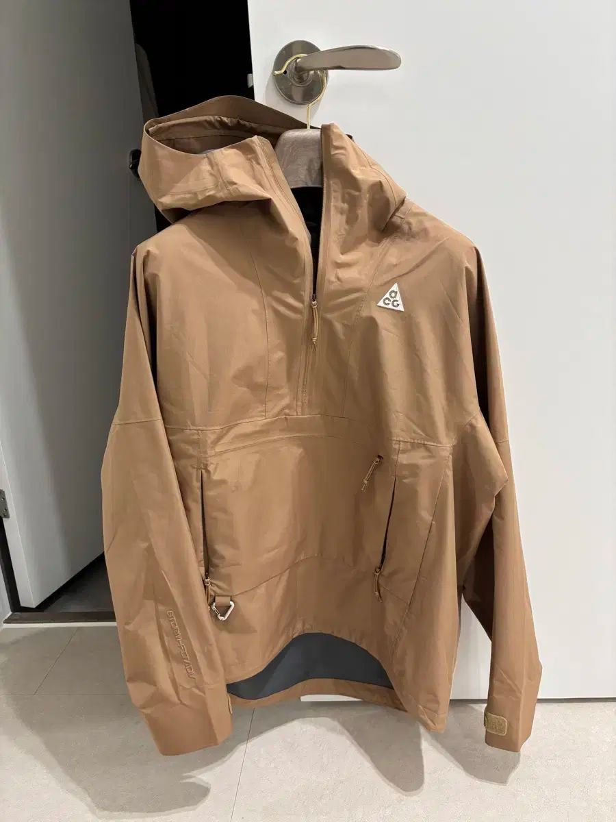 NIKE acg アノラック アノラック ウィンドブレーカー mサイズ