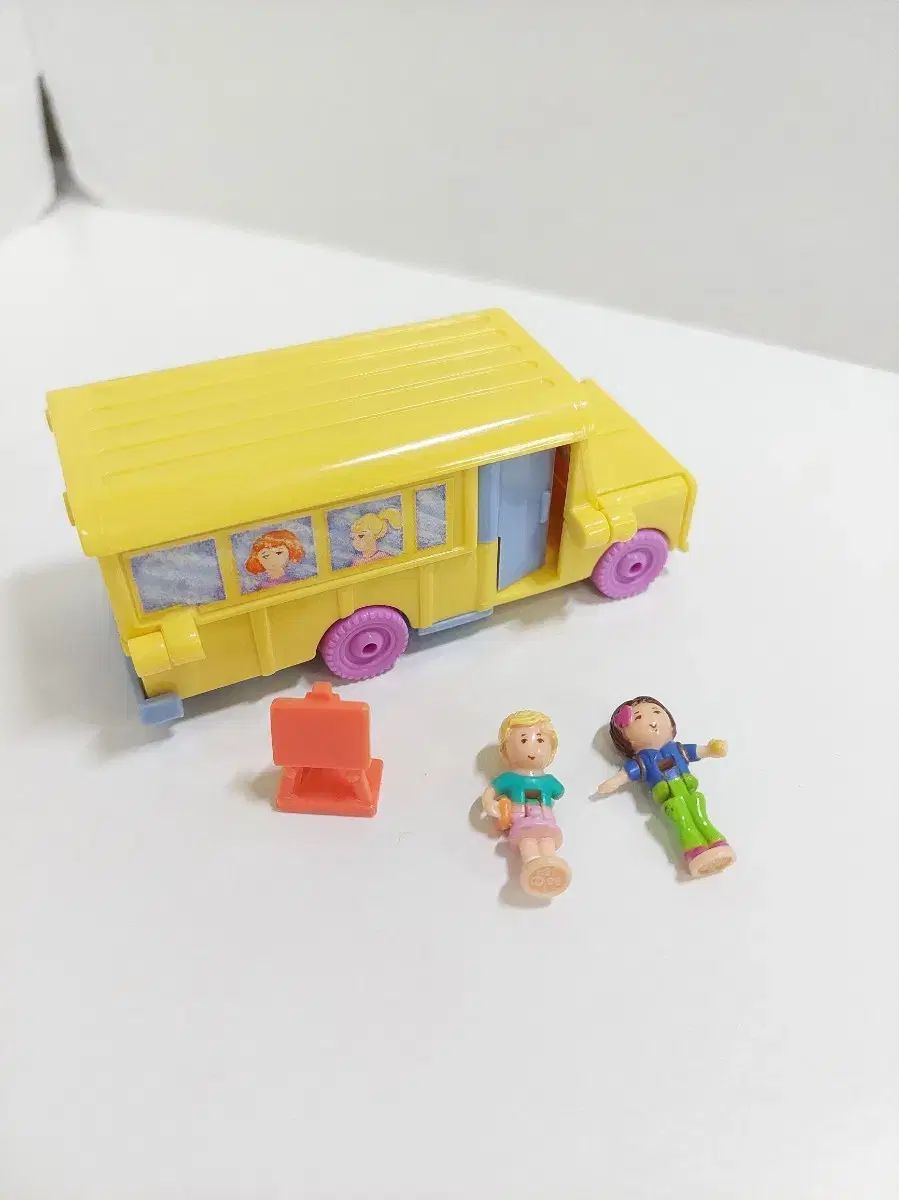 ヴィンテージ ポーリーポケット 1996 クラスルーム オン ザ ゴー コンプリート スクールバス