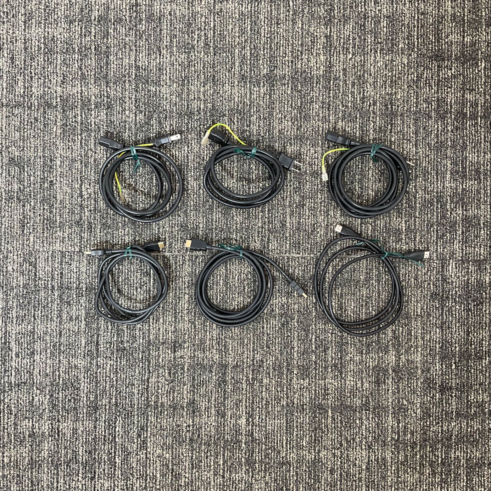 PHILIPS フィリップス オフィス向け25インチモニター 売り!! 使用感あり 動作良好!! 清掃済み ドット抜けテスト問題なし 電源ケーブル HDMIケーブル付属