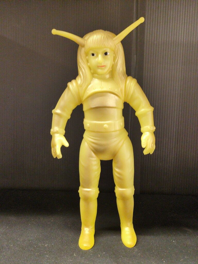 B-CLUB ブルマァク復刻ヒーロー 怪獣シリーズ マグマ大使 特撮版マグマ大使 大 蓄光版 2107