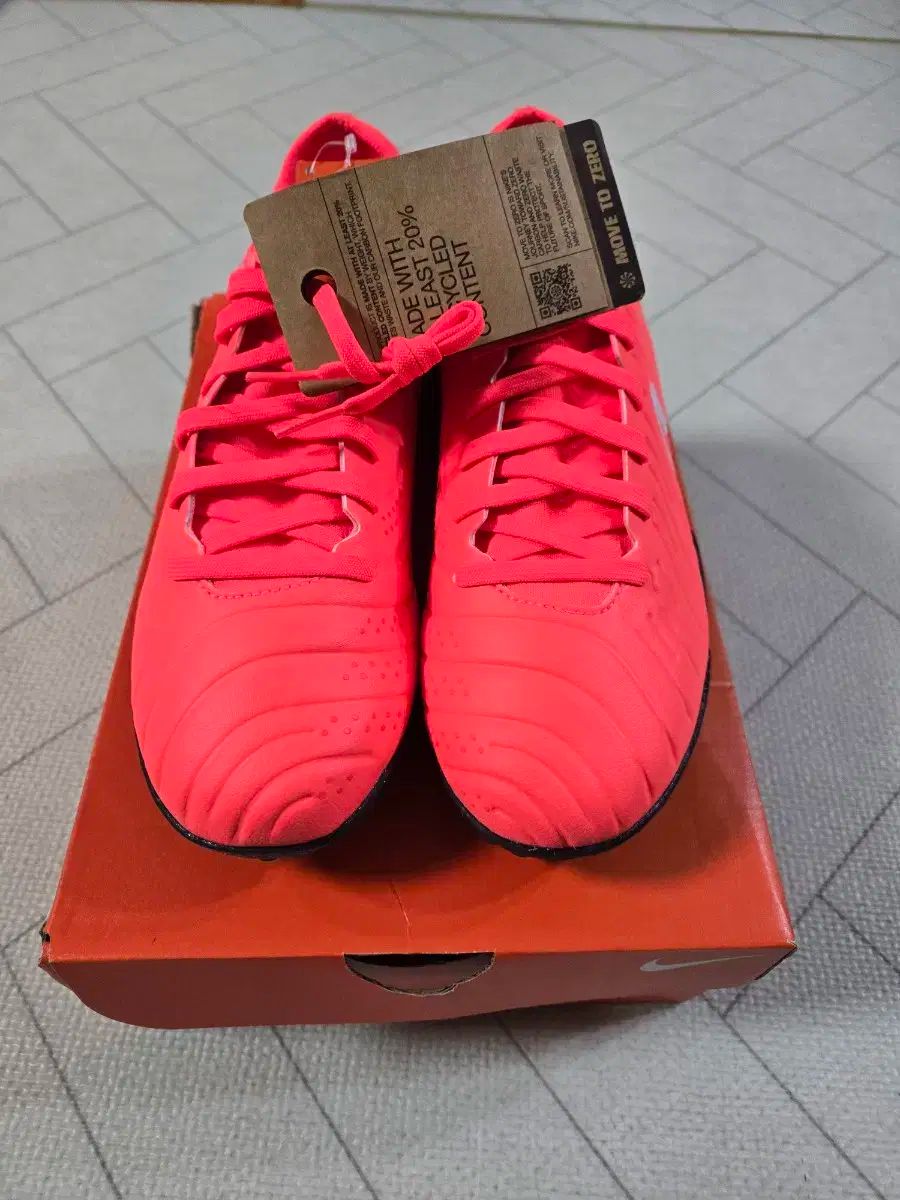 NIKE ナイキ ティエンポ レジェンド10 プロ サッカーシューズ 260 mm