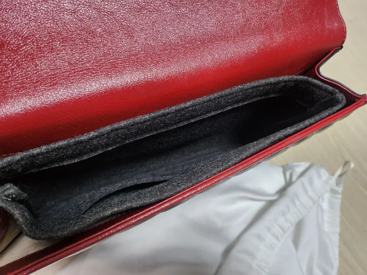  グッチ マーモント マトラッセ クラッチバッグ クラッチバッグ バッグ