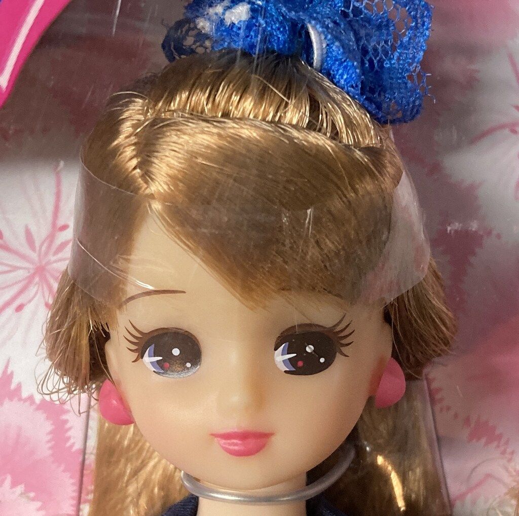 タカラトミー リカちゃん なでしこジャパンモデル 2012 - メルカリ