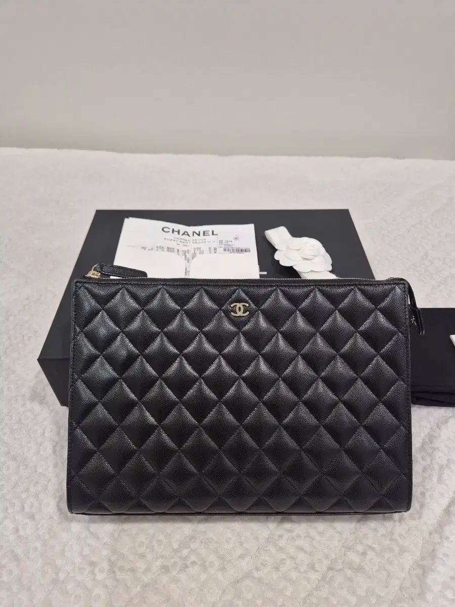 CHANEL シャネル チュール クラッチバッグ