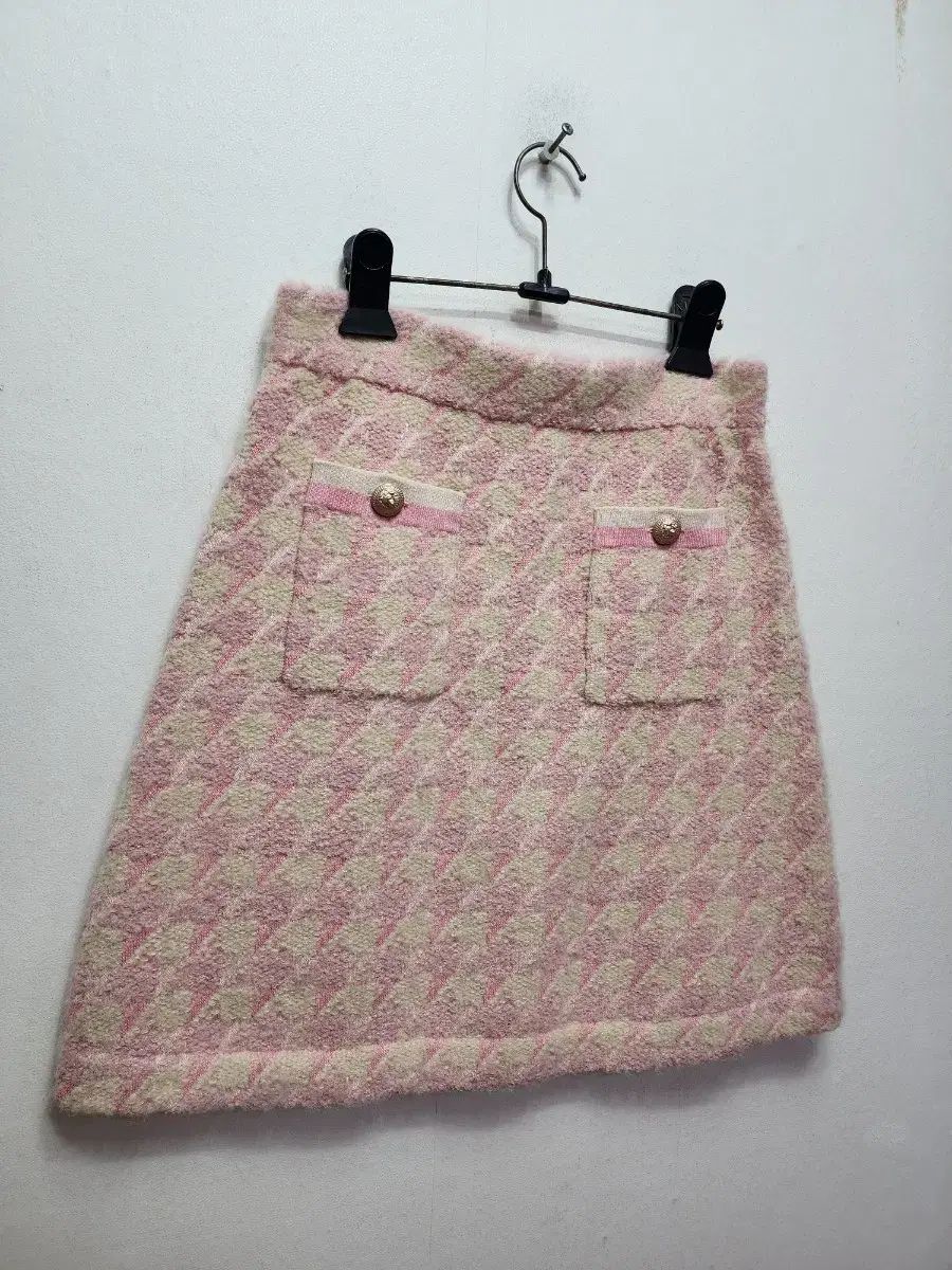 サンドロ ピンク ハウンドトゥース スカート