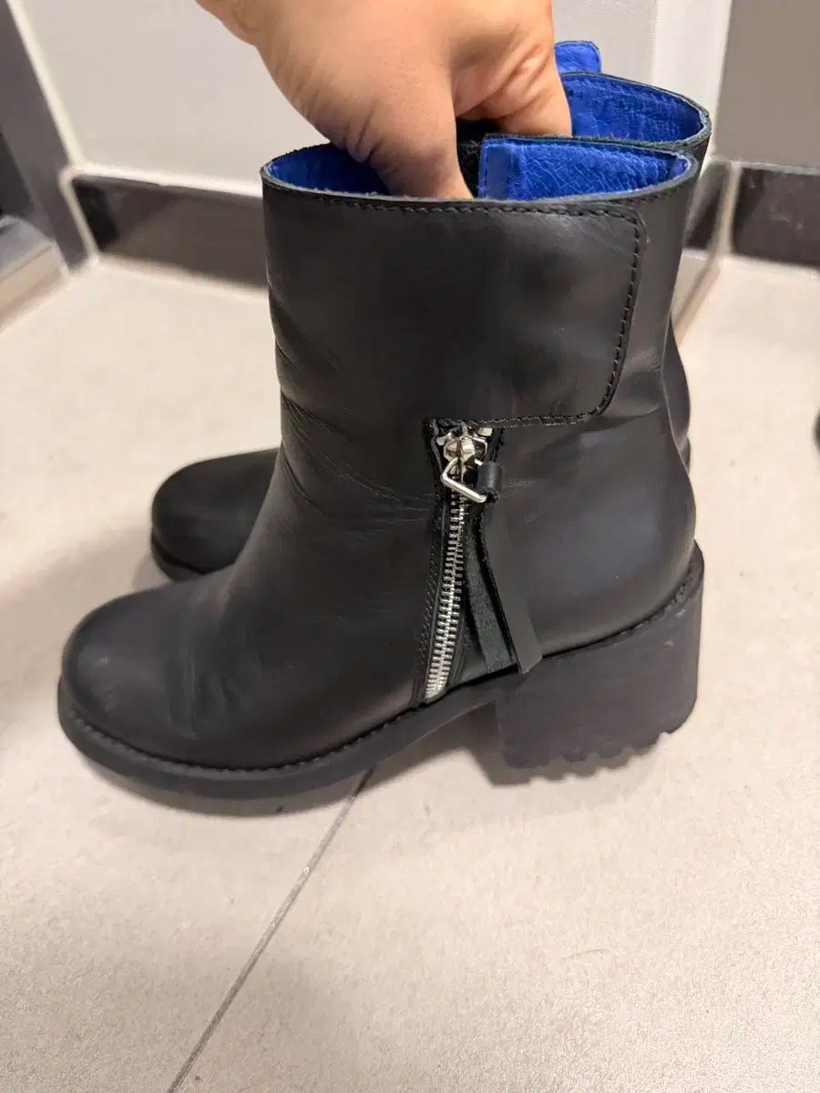 BONNIE 235 ブーツ アンクル ジッパー