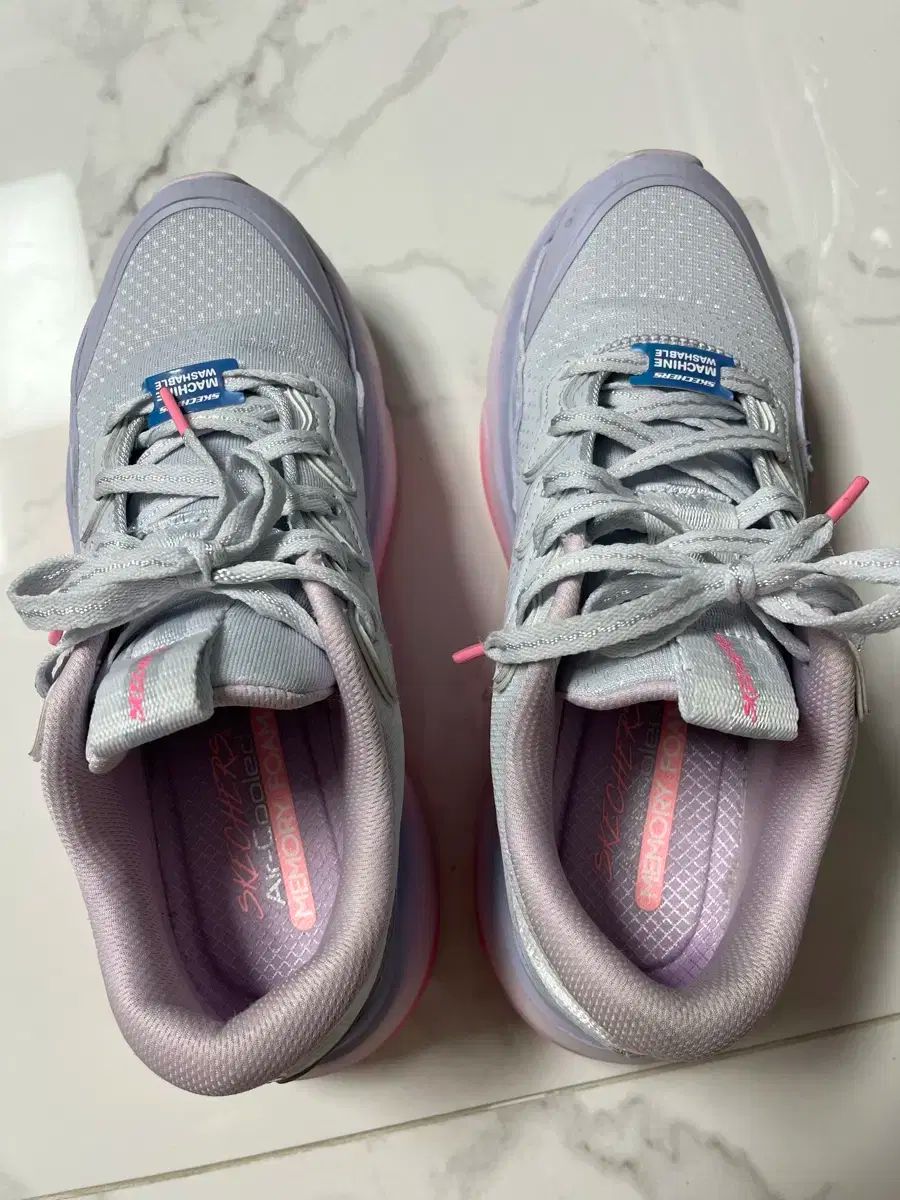 SKECHERS スケッチャーズ ベイパー スケッチ 250cm