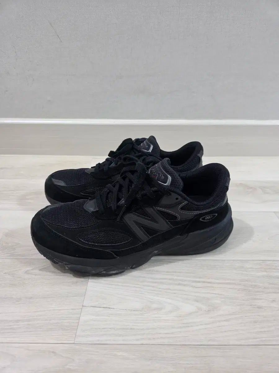 ニューバランス 990v6 トリプルブラック 255サイズ ウィズ2E