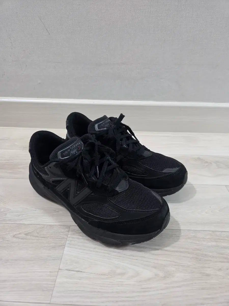 ニューバランス 990v6 トリプルブラック 255サイズ ウィズ2E