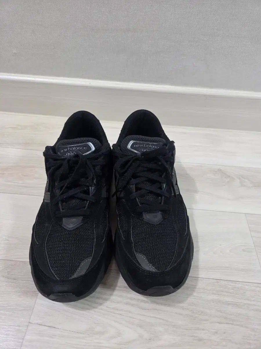 6 トリプルブラック