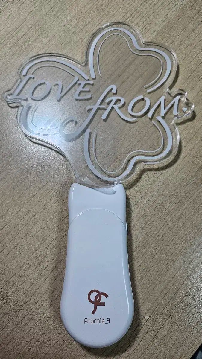 fromis_9  Love from. ペンライト　新品　未開封 プロミスナイン LOVE From ペンライト プロミスナイン(fromis_9