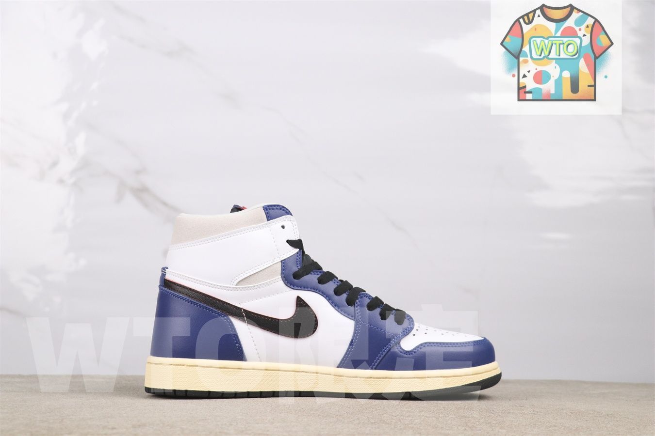 ナイキ エアジョーダン1 ハイ OG エア ディープロイヤルブルー DZ5485-100