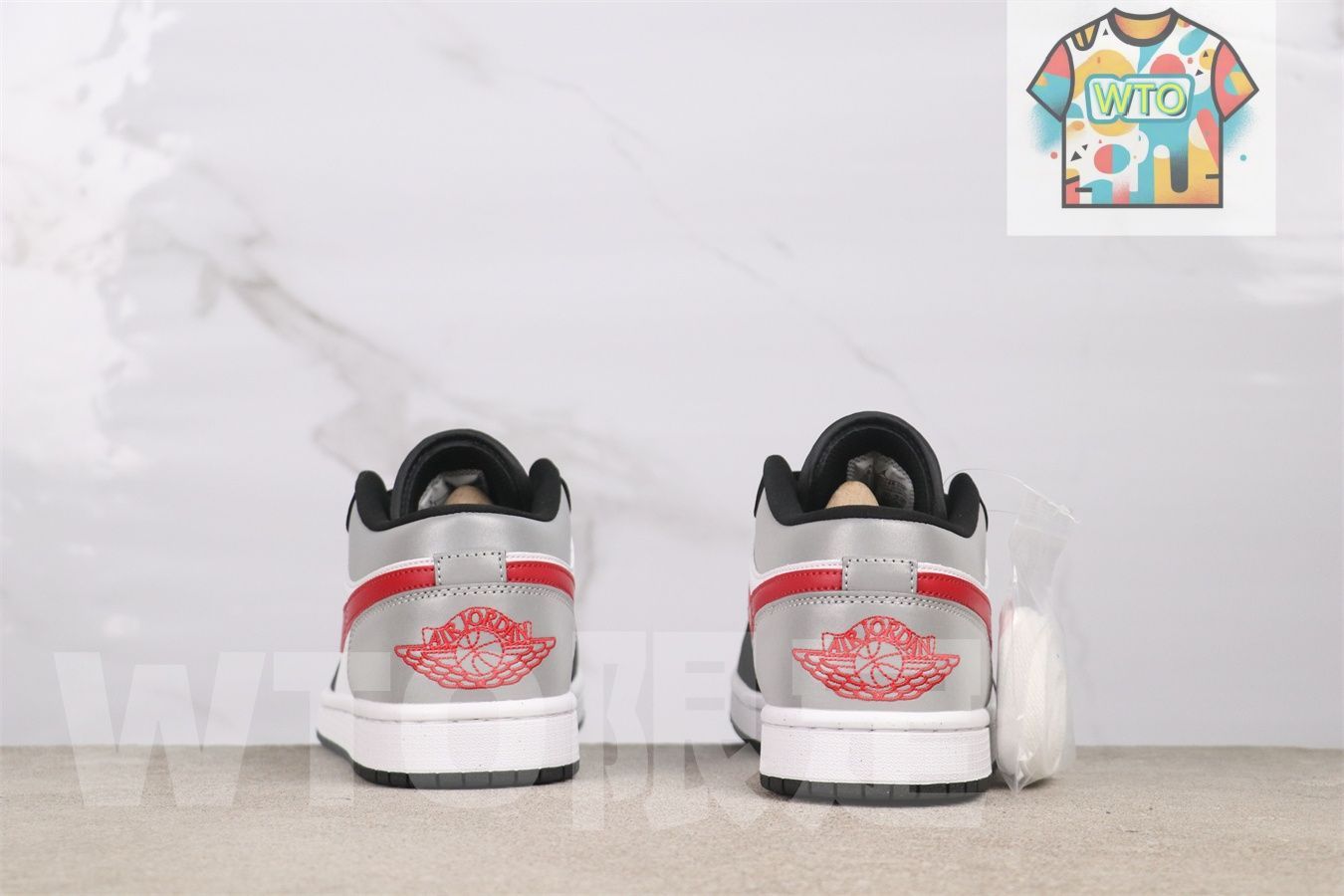 ナイキ エアジョーダン1