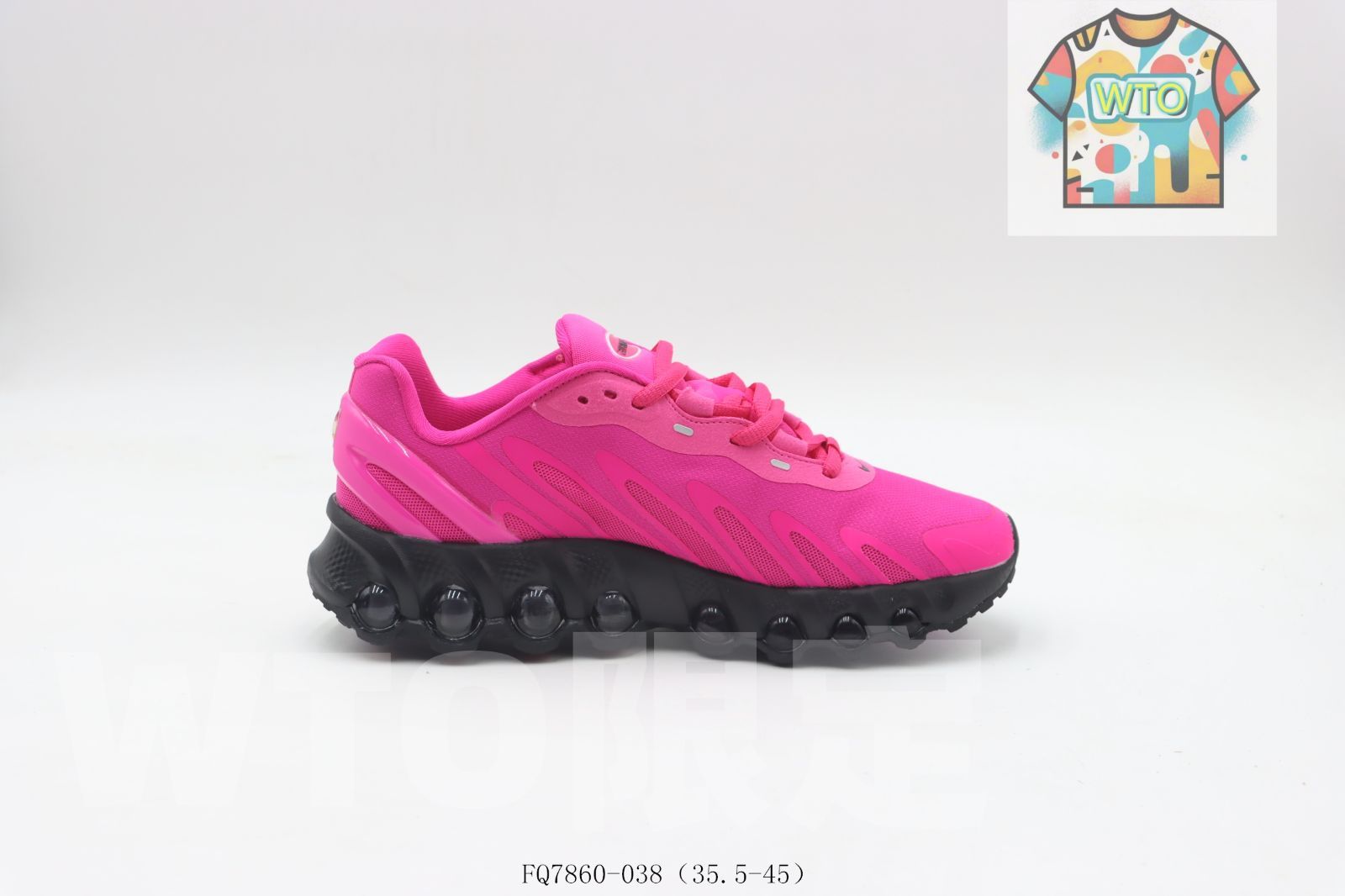 ナイキ NIKE ナイキMAXランニングシューズ ピンクブラック FQ7860-038