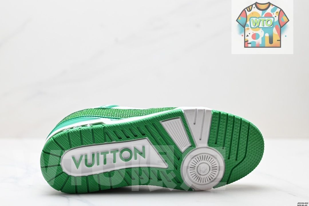 カジュアル スポーツ