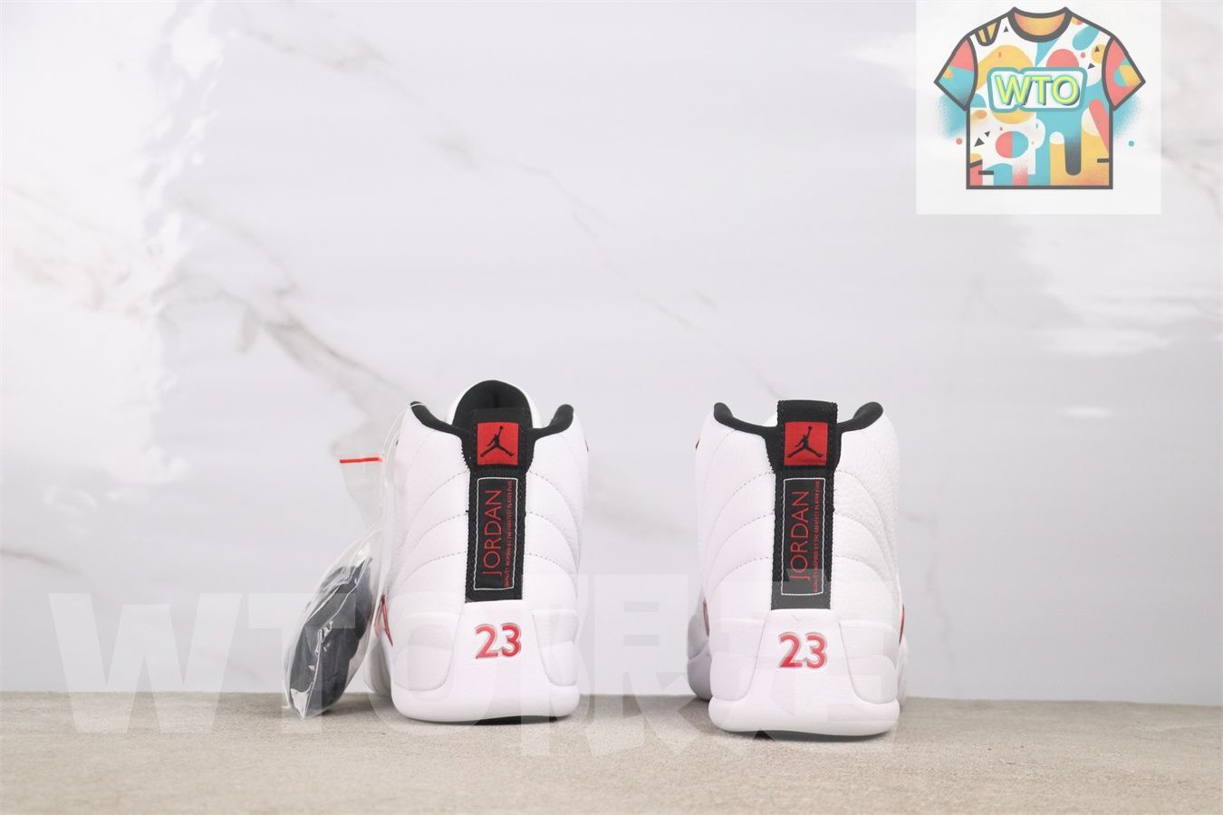 ユニバーシティレッド