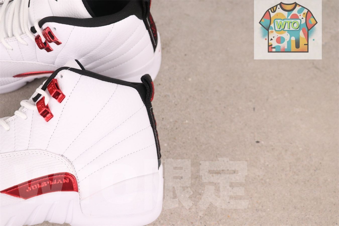  CT 8013 106ナイキ エアジョーダン12 レトロ ブラック ホワイト ユニバーシティレッド スニーカー 靴