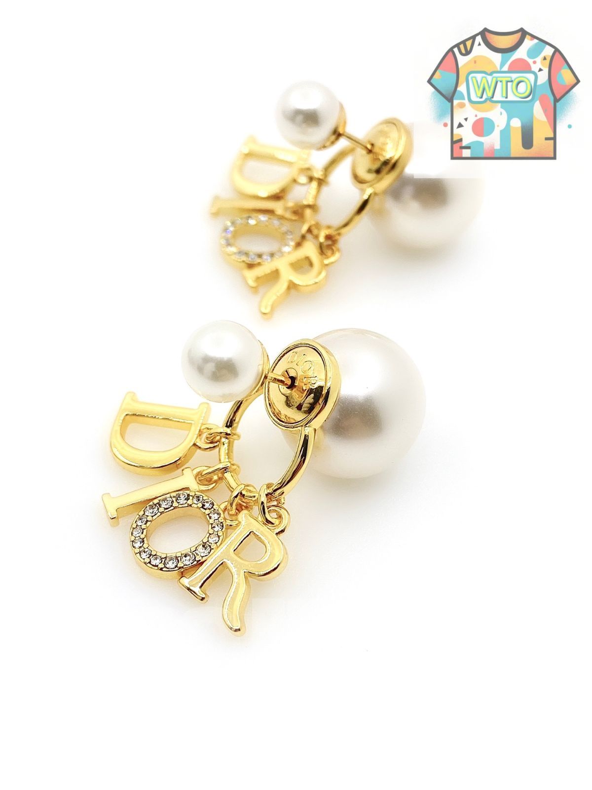 ディオールレタリングイヤリング