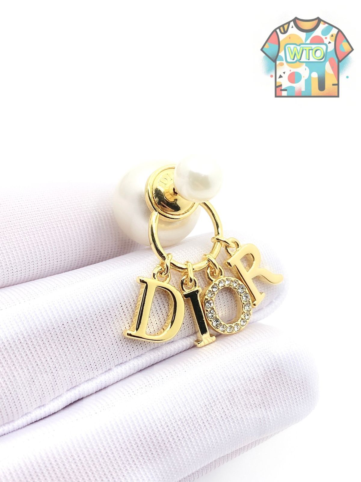  ディオールレタリングイヤリング スニーカー 靴