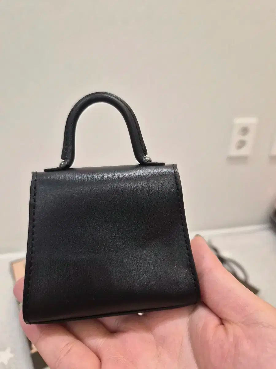 Delvaux デルヴォー ブリヨン バッグチャーム キーホルダー マグリットエディション