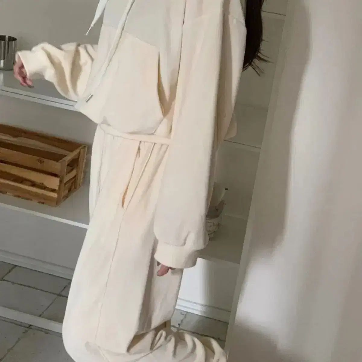 マリトル トムツアーベルベット アイボリー セットアップ