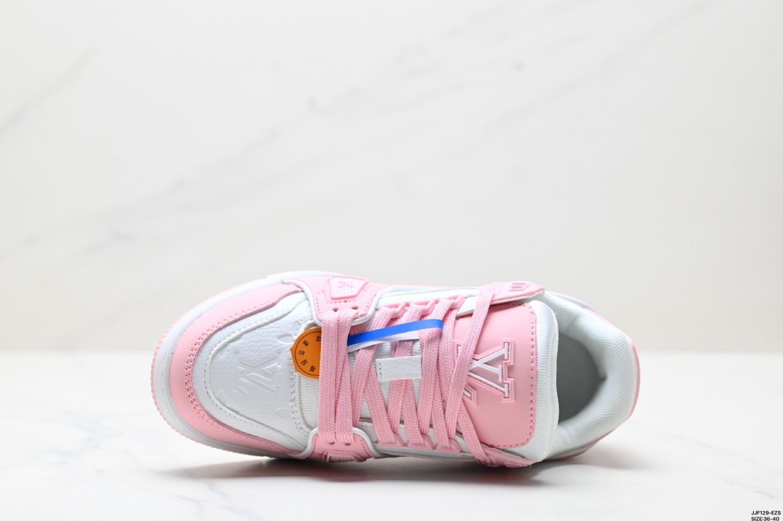 自在な 全新 ルイ ヴィトン トレーナー スニーカー ロー カジュアルスポーツシューズ 09