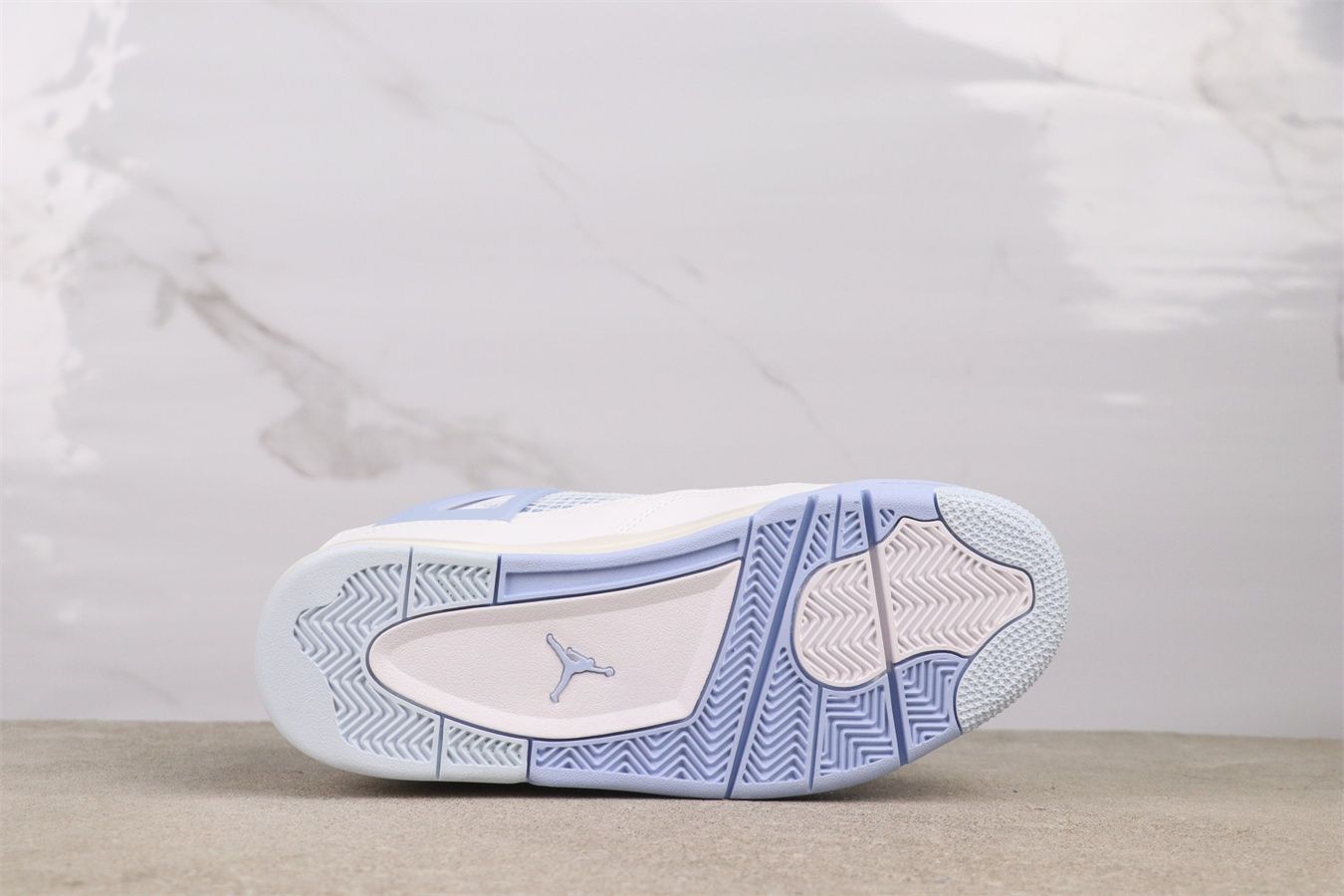 レトロ アルミニウム