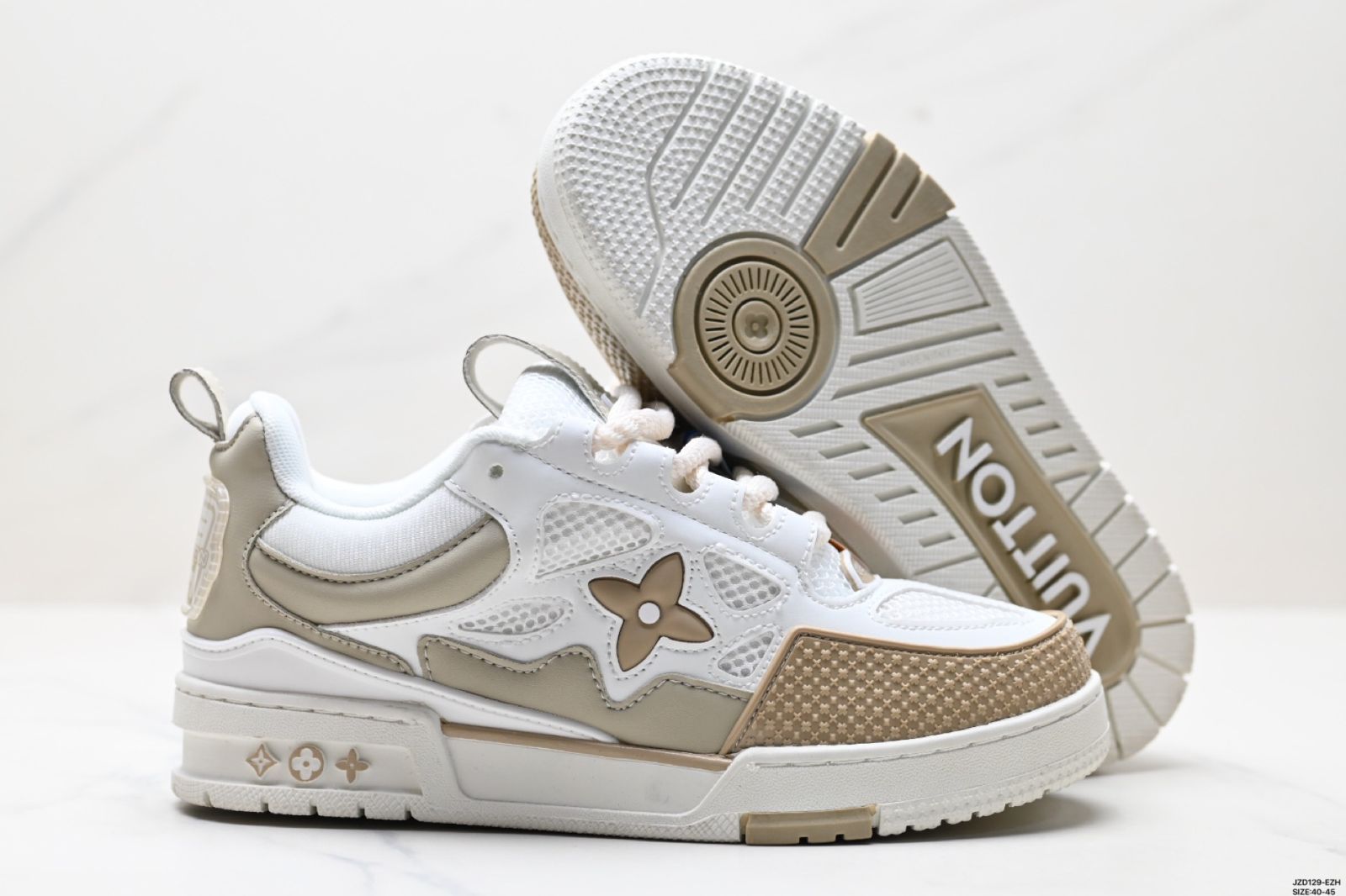 スニーカー ロー