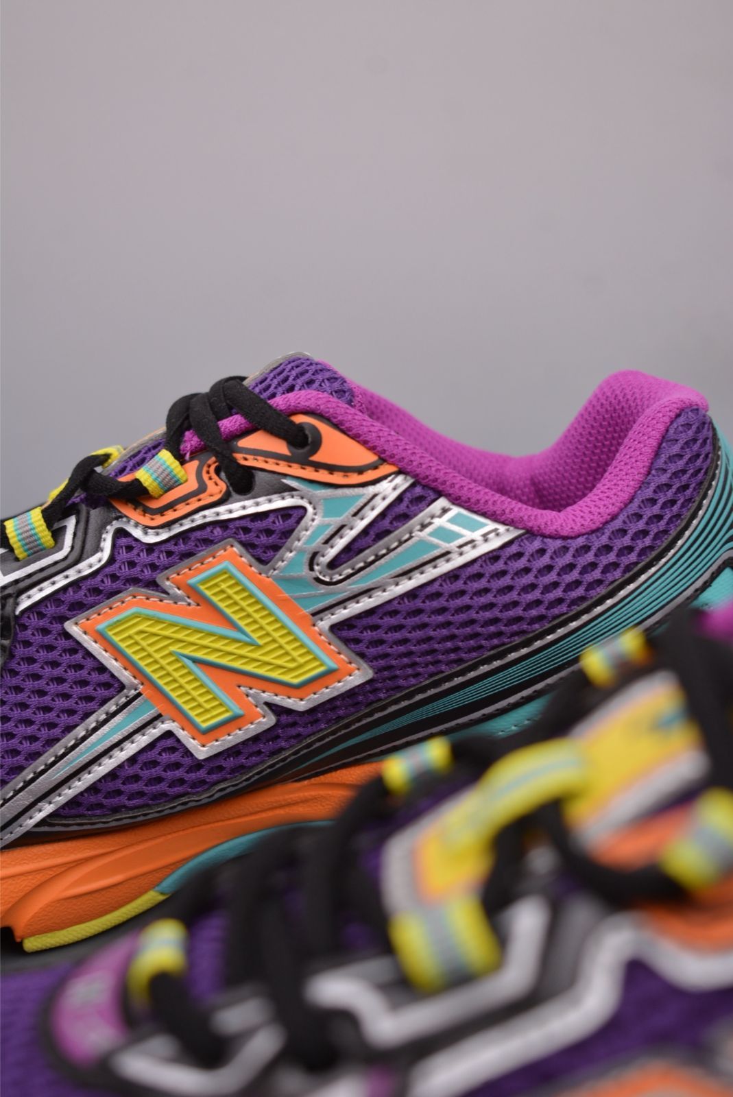 カジュアル ランニングシューズ