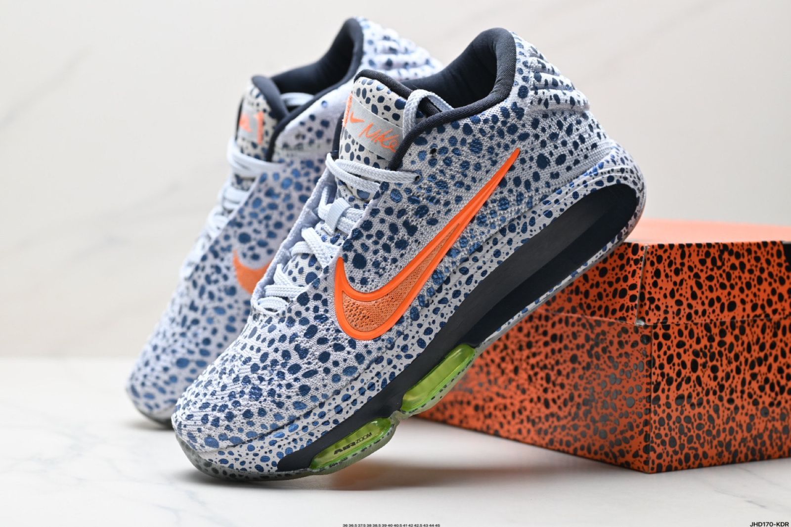 ナイキ GTハッスル3