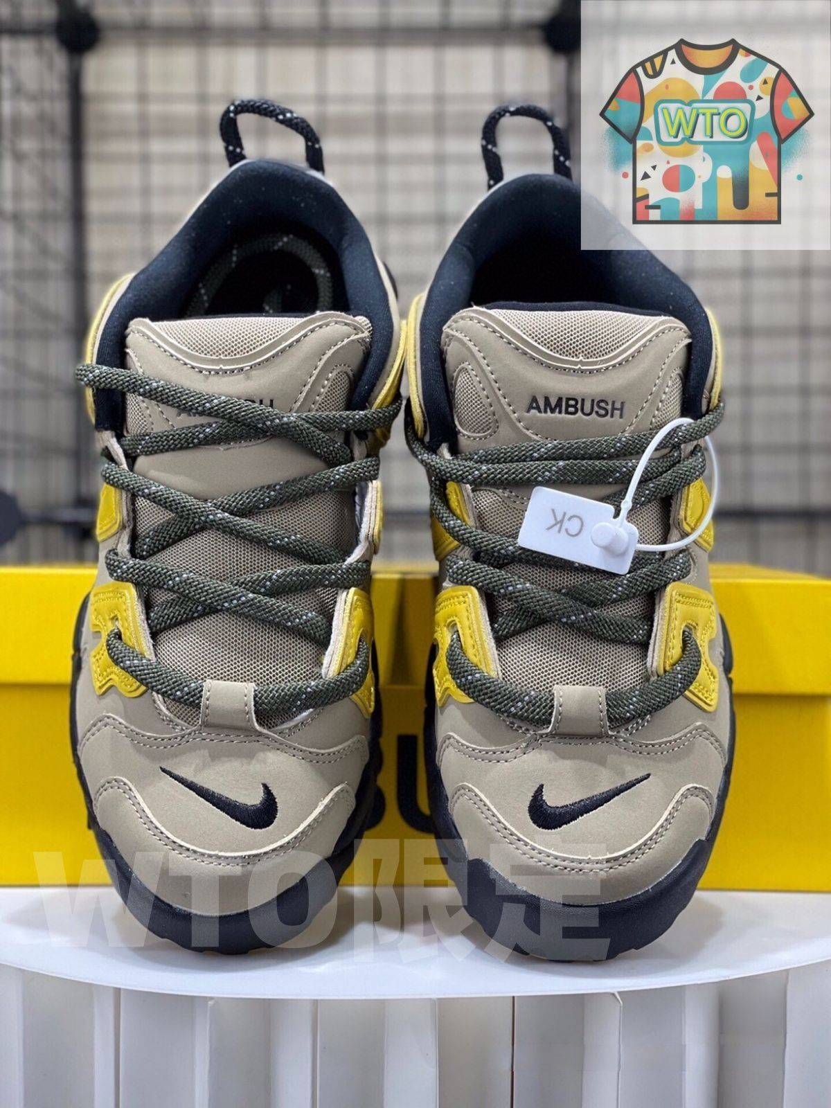 お げ 即 NIKE ナイキ AMBUSH AIR MORE UPTEMPO LOw SP スニーカー FB1299-200