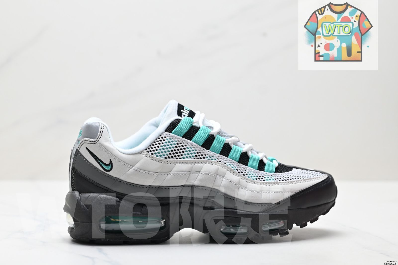 今日 NIKE AIR MAX 95 TT 在庫 価格 エアクッション搭載 復古ランニングシューズ マルチユース
