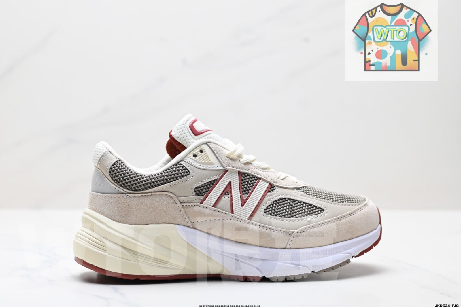 今日 ニューバランス New Balance U990 アメリカンメイド血統のレトロスポーツランニングシューズ 1982 年誕生の元祖級 ダディーシューズ 990 シリーズです