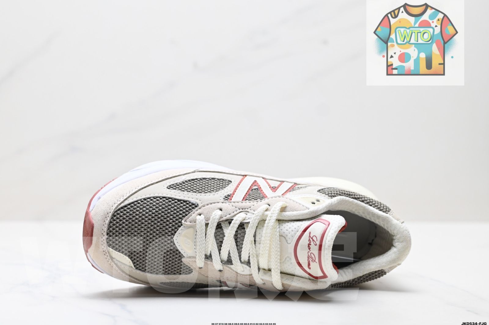 今日 ニューバランス New Balance U990 アメリカンメイド血統のレトロスポーツランニングシューズ 1982 年誕生の元祖級 ダディーシューズ 990 シリーズです